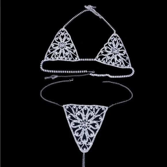 Boho Rhinestone body bra and thong body jewelry festival in SILVER color - Picture 2 of 6